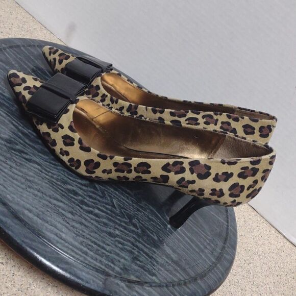 Anne Kline Leopard Pumps size 6.5.  Bx - Picture 4 of 7